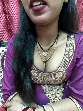 Snapshot of Sharmila-Singh chatting on 11-09-25, 08:45 Sharmila-Singh online show from 11-09-25, 08:45