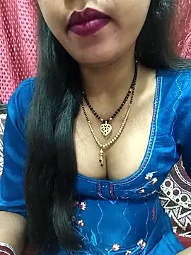 Snapshot of Sharmila-Singh chatting on 11-11-25, 04:45 Sharmila-Singh online show from 11-11-25, 04:45