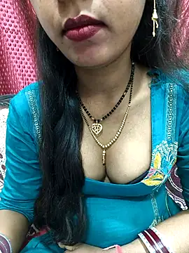 Snapshot of Sharmila-Singh chatting on 11-24-25, 06:24 Sharmila-Singh online show from 11-24-25, 06:24