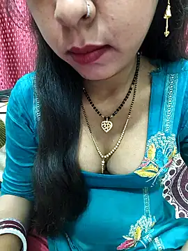 Snapshot of Sharmila-Singh chatting on 11-24-25, 06:40 Sharmila-Singh online show from 11-24-25, 06:40