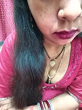 Snapshot of Sharmila-Singh chatting on 11-27-25, 06:10 Sharmila-Singh online show from 11-27-25, 06:10