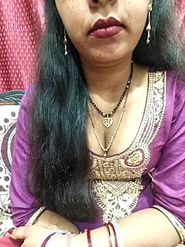 Snapshot of Sharmila-Singh chatting on 11-28-25, 06:16 Sharmila-Singh online show from 11-28-25, 06:16