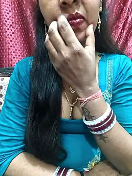 Snapshot of Sharmila-Singh chatting on 12-04-25, 07:06 Sharmila-Singh online show from 12-04-25, 07:06