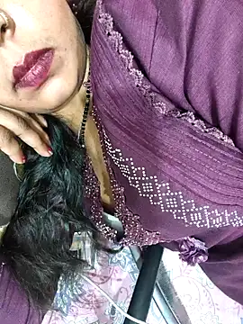 Snapshot of Sharmila-Singh chatting on 05-07-26, 07:52 Sharmila-Singh online show from 05-07-26, 07:52