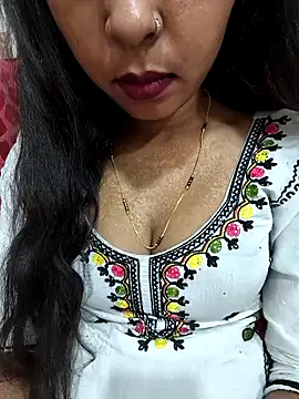 Snapshot of Sharmila-Singh chatting on 06-05-26, 06:52 Sharmila-Singh online show from 06-05-26, 06:52