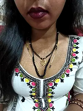 Snapshot of Sharmila-Singh chatting on 06-08-26, 07:58 Sharmila-Singh online show from 06-08-26, 07:58