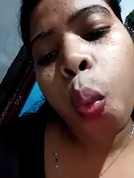 Snapshot of Queen_suman chatting on 12-10-24, 08:08 Queen suman online show from 12-10-24, 08:08