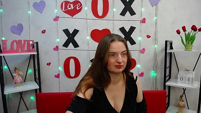 Snapshot of FreyaDak chatting on 02-05-25, 12:10 FreyaDak online show from 02-05-25, 12:10