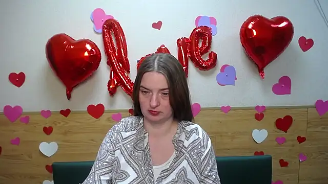 Snapshot of FreyaDak chatting on 02-15-25, 12:22 FreyaDak online show from 02-15-25, 12:22