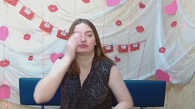 Snapshot of FreyaDak chatting on 03-11-25, 12:11 FreyaDak online show from 03-11-25, 12:11