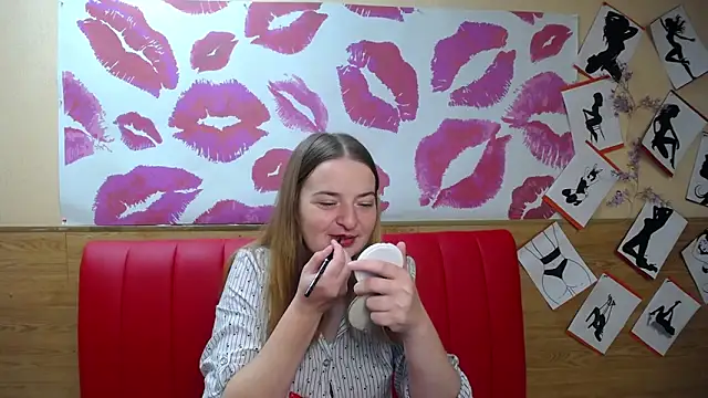 Snapshot of FreyaDak chatting on 10-12-25, 05:06 FreyaDak online show from 10-12-25, 05:06