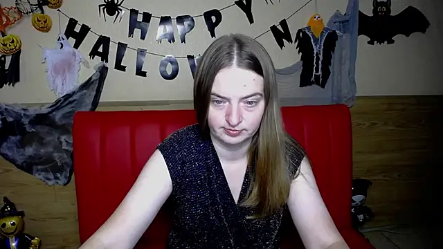 Snapshot of FreyaDak chatting on 11-01-25, 12:07 FreyaDak online show from 11-01-25, 12:07