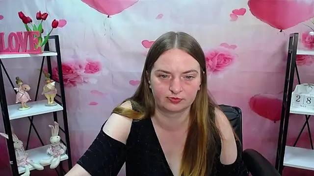 Snapshot of FreyaDak chatting on 05-28-26, 05:10 FreyaDak online show from 05-28-26, 05:10