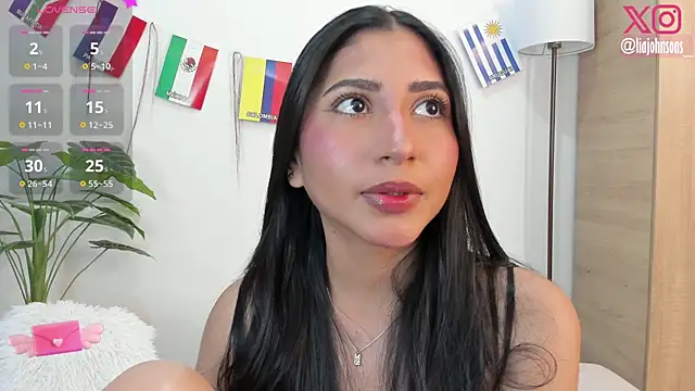Snapshot of Sweetnaughtygirl_ chatting on 07-16-26, 04:29 Sweetnaughtygirl online show from 07-16-26, 04:29