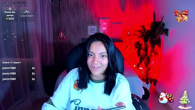 Snapshot of miichael_black chatting on 12-28-24, 12:35 miichael black online show from 12-28-24, 12:35