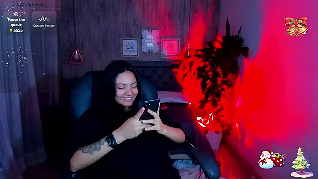 Snapshot of miichael_black chatting on 12-29-24, 06:27 miichael black online show from 12-29-24, 06:27