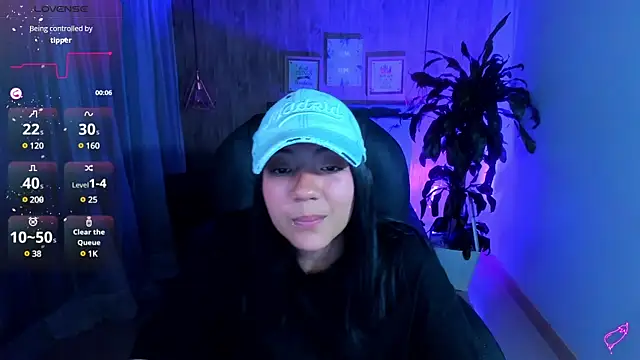 Snapshot of miichael_black chatting on 01-17-25, 10:34 miichael black online show from 01-17-25, 10:34