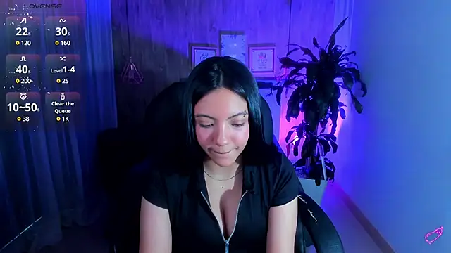 Snapshot of miichael_black chatting on 01-19-25, 05:49 miichael black online show from 01-19-25, 05:49