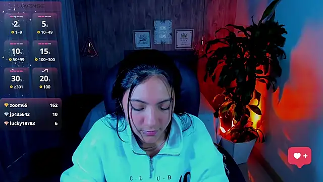 Snapshot of miichael_black chatting on 03-02-25, 04:53 miichael black online show from 03-02-25, 04:53