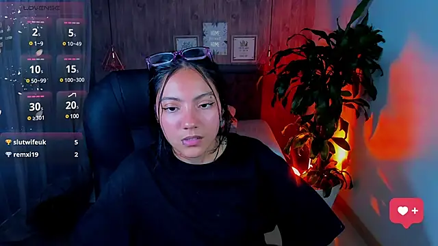 Snapshot of miichael_black chatting on 03-05-25, 08:10 miichael black online show from 03-05-25, 08:10