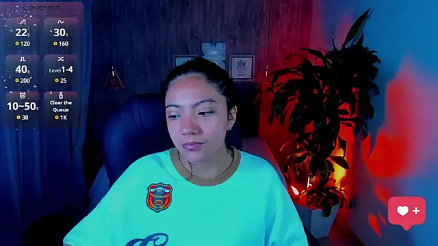 Snapshot of miichael_black chatting on 03-07-25, 01:18 miichael black online show from 03-07-25, 01:18