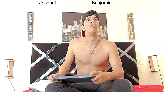 toyboys1 online show from 02-12-26, 04:07