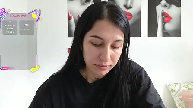 tammyandrade  online show from 04-28-26, 01:16