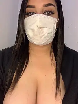 Miss-Soka online show from 12-17-25, 12:38