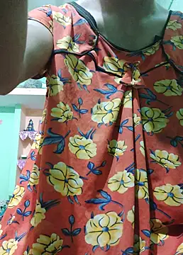 Snapshot of iaparna chatting on 12-22-24, 01:00 iaparna online show from 12-22-24, 01:00