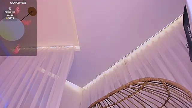 Snapshot of angelrossario chatting on 01-25-25, 04:23 angelrossario online show from 01-25-25, 04:23