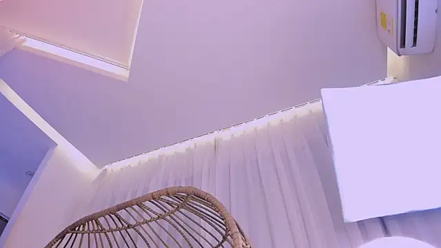 Snapshot of angelrossario chatting on 01-26-25, 03:06 angelrossario online show from 01-26-25, 03:06