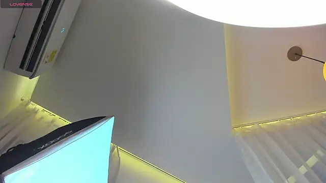 Snapshot of angelrossario chatting on 09-10-25, 04:56 angelrossario online show from 09-10-25, 04:56