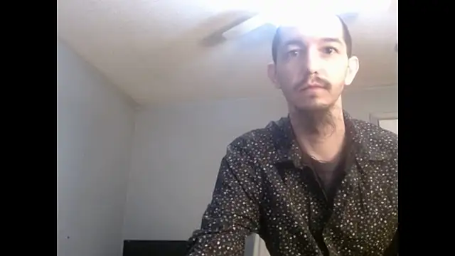 Snapshot of VanceFontaine chatting on 10-26-25, 11:20 VanceFontaine online show from 10-26-25, 11:20