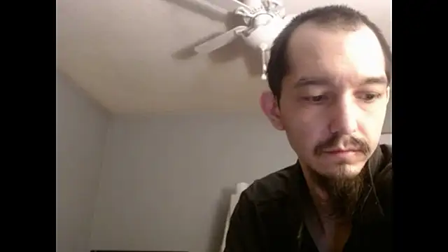 Snapshot of VanceFontaine chatting on 11-18-25, 01:55 VanceFontaine online show from 11-18-25, 01:55