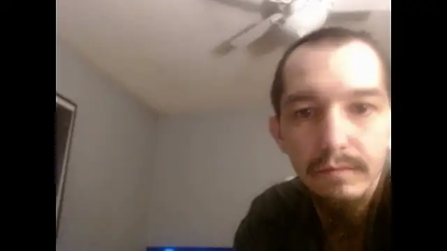 Snapshot of VanceFontaine chatting on 11-20-25, 02:12 VanceFontaine online show from 11-20-25, 02:12