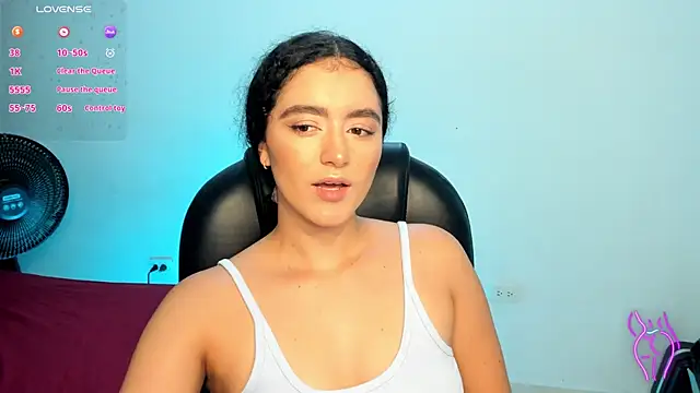 Snapshot of Adhara-zanne chatting on 07-01-26, 09:11 Adhara-zanne online show from 07-01-26, 09:11