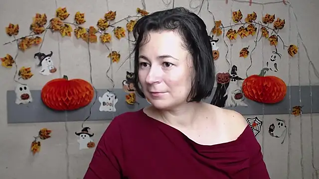 Snapshot of MarieSho chatting on 11-18-25, 07:13 MarieSho online show from 11-18-25, 07:13