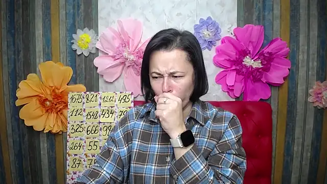 Snapshot of MarieSho chatting on 11-23-25, 05:57 MarieSho online show from 11-23-25, 05:57