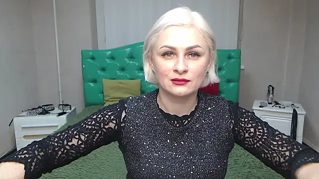 OliviaHorst online show from 01-29-25, 06:12