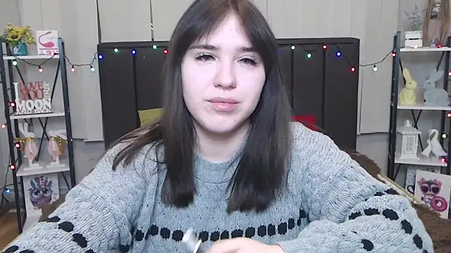 Snapshot of LauraHlot chatting on 01-30-25, 01:44 LauraHlot online show from 01-30-25, 01:44