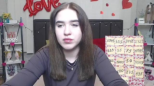 Snapshot of LauraHlot chatting on 03-12-25, 12:36 LauraHlot online show from 03-12-25, 12:36