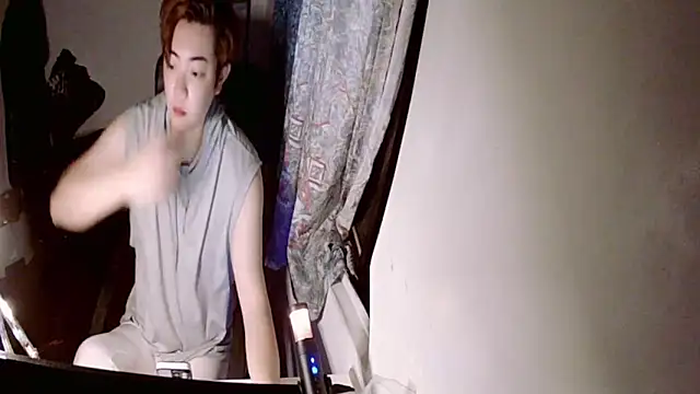 Snapshot of ZYN__0322 chatting on 03-02-25, 11:29 ZYN 0322 online show from 03-02-25, 11:29