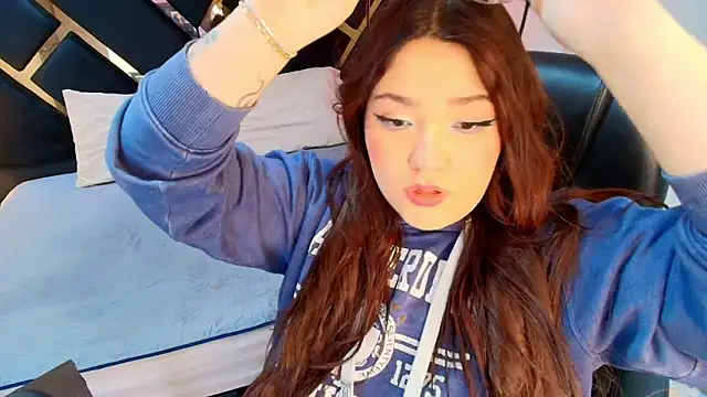 Camiila Osorio online show from 04-23-26, 07:16