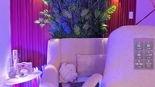 foxxxmegan online show from 11-14-25, 04:06