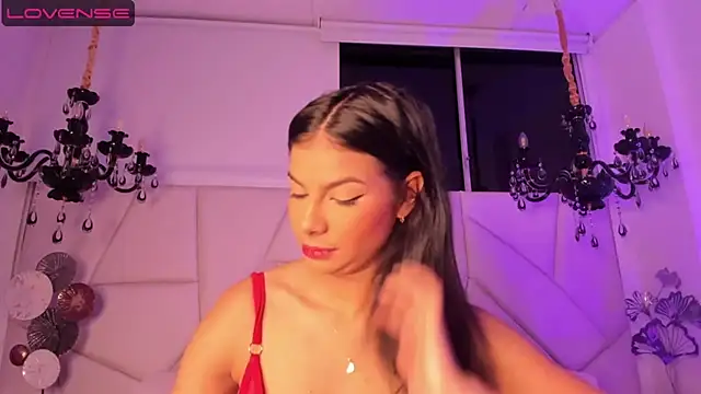 Snapshot of Aliysson_cooper chatting on 06-16-26, 01:36 Aliysson cooper online show from 06-16-26, 01:36