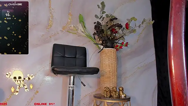 Karla-Ebony online show from 11-01-25, 09:17