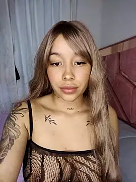 Snapshot of MarieLeon chatting on 03-07-25, 11:49 MarieLeon online show from 03-07-25, 11:49