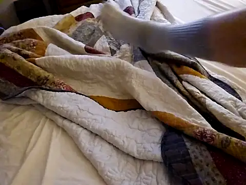 Snapshot of coolbrease10 chatting on 03-06-26, 05:37 coolbrease10 online show from 03-06-26, 05:37