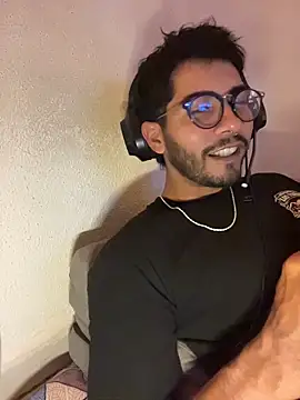 CrazyApachw online show from 04-05-26, 06:10