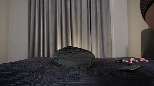 Nik Sharp online show from 03-22-26, 04:10